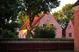 Vacker stor kalkstensgård - 7 bäddar i Hangvar, Gotlands län