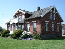 Bo på hästgård