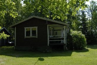 Liten stuga i naturskönt område intill Vänern - 4 bäddar i Vänersnäs Vargön Vänersborg Trollhättan, Västra Götalands län