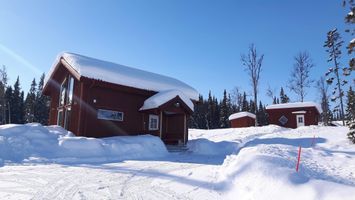 Modern fjällstuga med vedeldad bastu i Funäsdalen