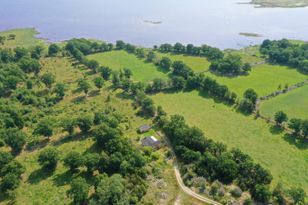 Idylliskt hus med havsutsikt