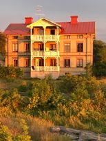 Penthouse mit Sonnenuntergang im Meer in Öregrund