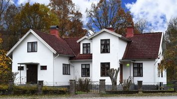 A house near the lake Allgunnen