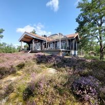 SUPER NICE timber cabin Roviken/Lake Vänern-Säffle