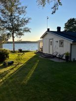 Cozy cottage on its own beach plot