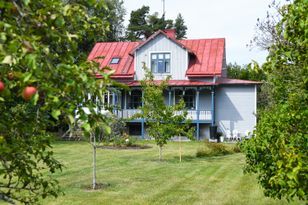 Stort familjevänligt hus ca 10 min från Visby.