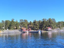 Skärgårdsparadis på udde 20200 m² unik fastighet!