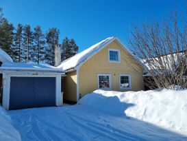 Villa Hugo, Saunafass im , nur 5 km vom Storforsen