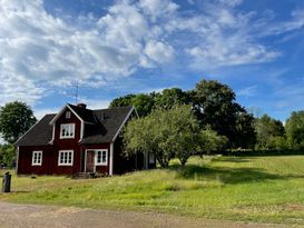 Ruhige private Landschaft, eigener Uferbereich